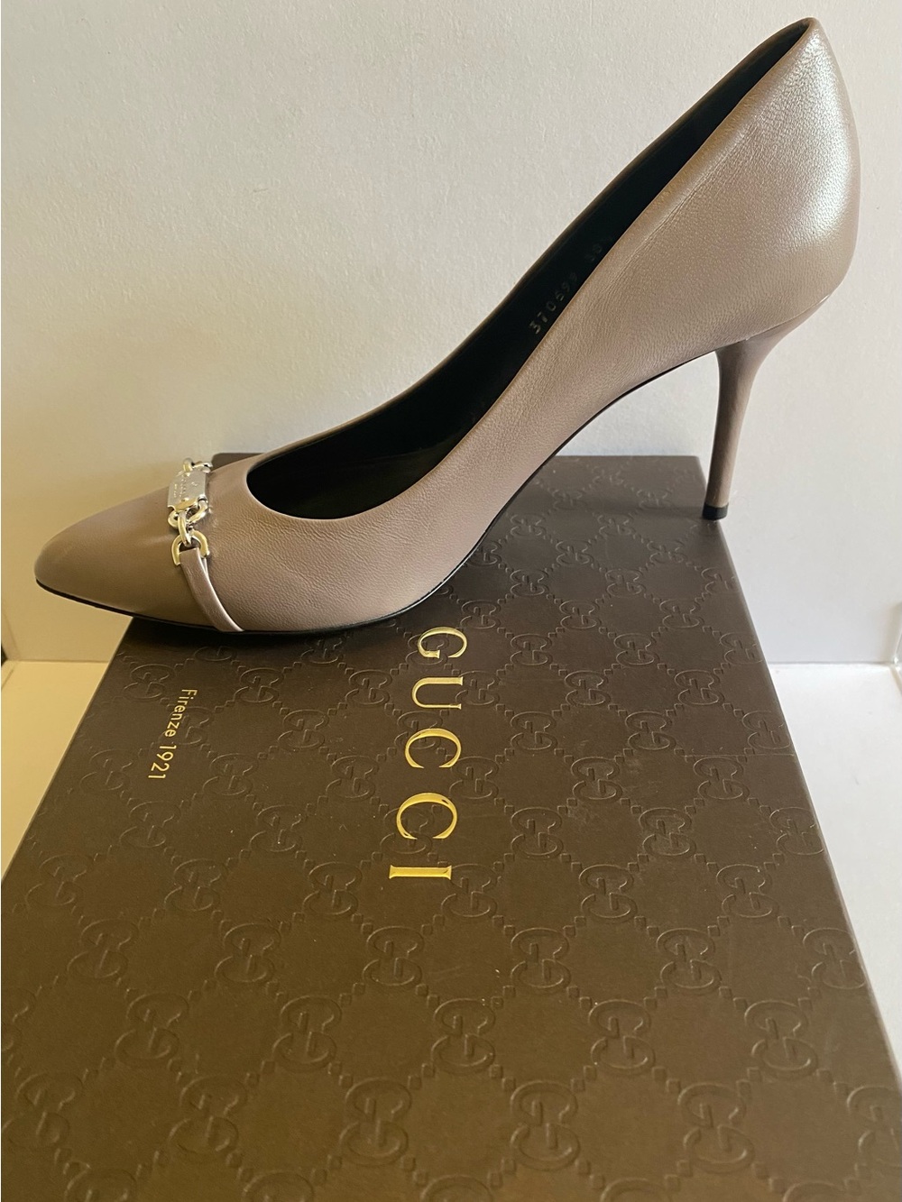 🛍️ Gucci Authentic Molaita Court Pump in Mauve Nappa Leather W/Box & Dust Cover